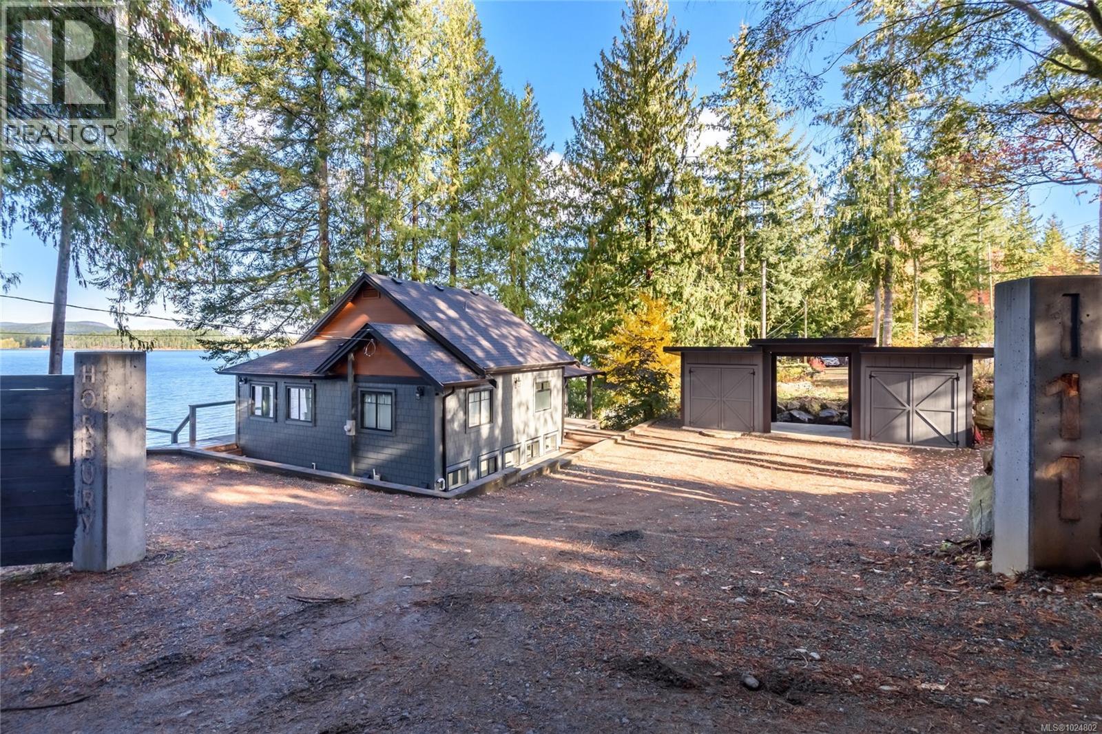 111 Horbury Rd, Cumberland, British Columbia  V0R 1S0 - Photo 4 - 1024802