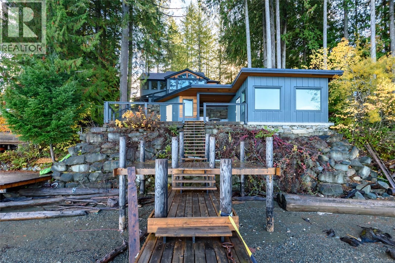 111 Horbury Rd, Cumberland, British Columbia  V0R 1S0 - Photo 69 - 1024802