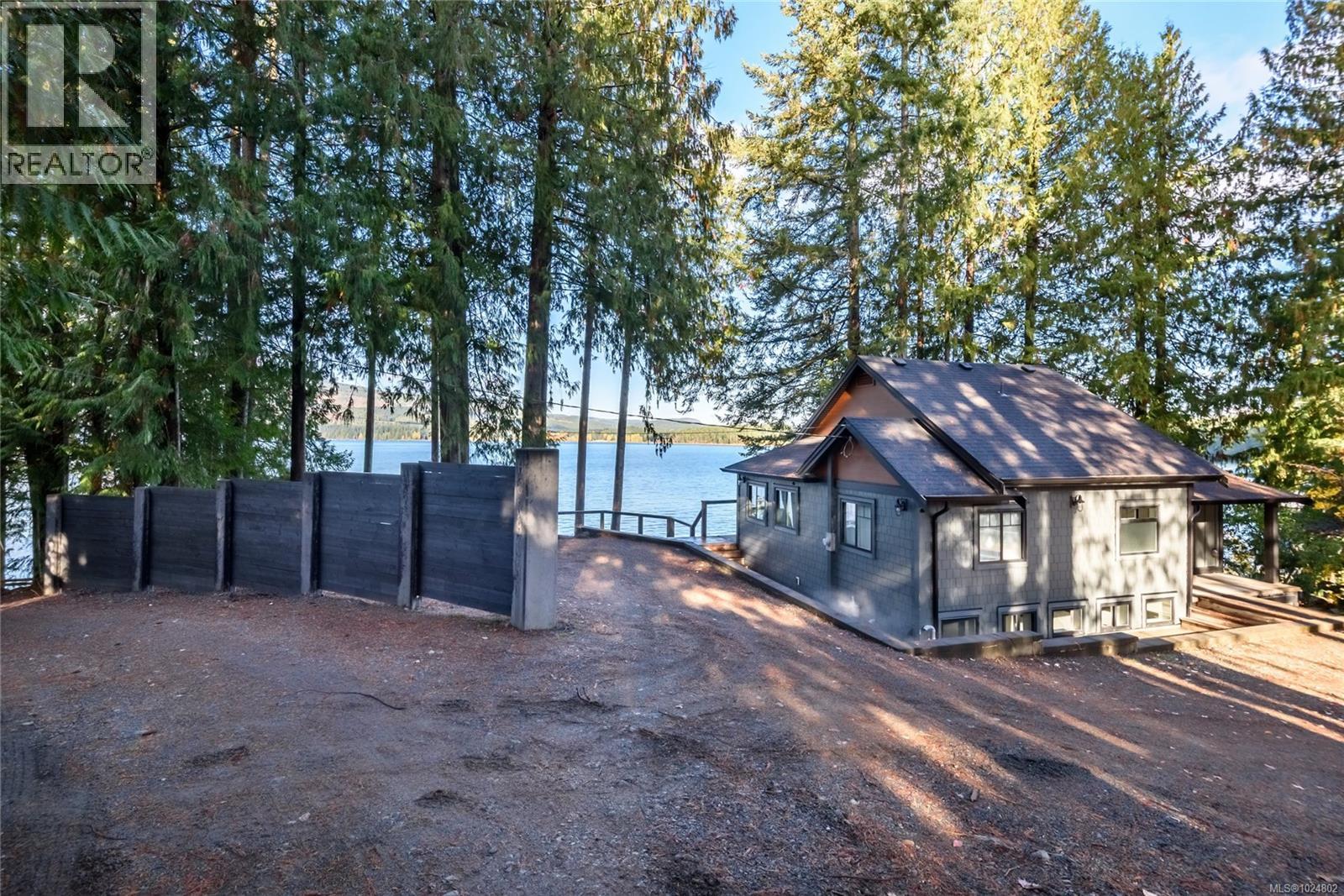 111 Horbury Rd, Cumberland, British Columbia  V0R 1S0 - Photo 43 - 1024802