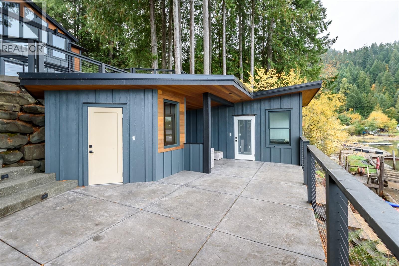 111 Horbury Rd, Cumberland, British Columbia  V0R 1S0 - Photo 59 - 1024802