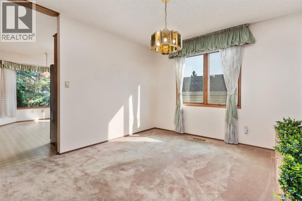 4305 74 Street, Camrose, Alberta  T4V 3V3 - Photo 8 - A2281525