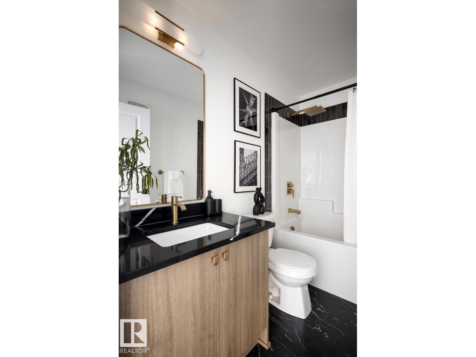 8217 Kiriak Lo Sw, Edmonton, Alberta  T6W 5S2 - Photo 14 - E4456690