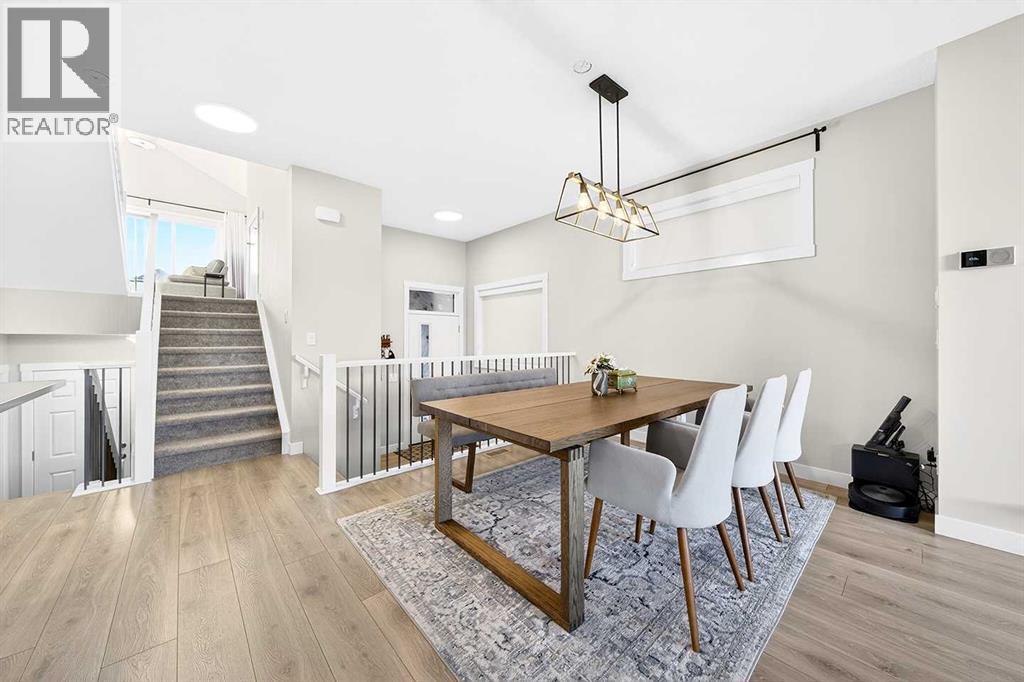 13 Cranbrook Close Se, Calgary, Alberta  T3M 2X2 - Photo 7 - A2281624