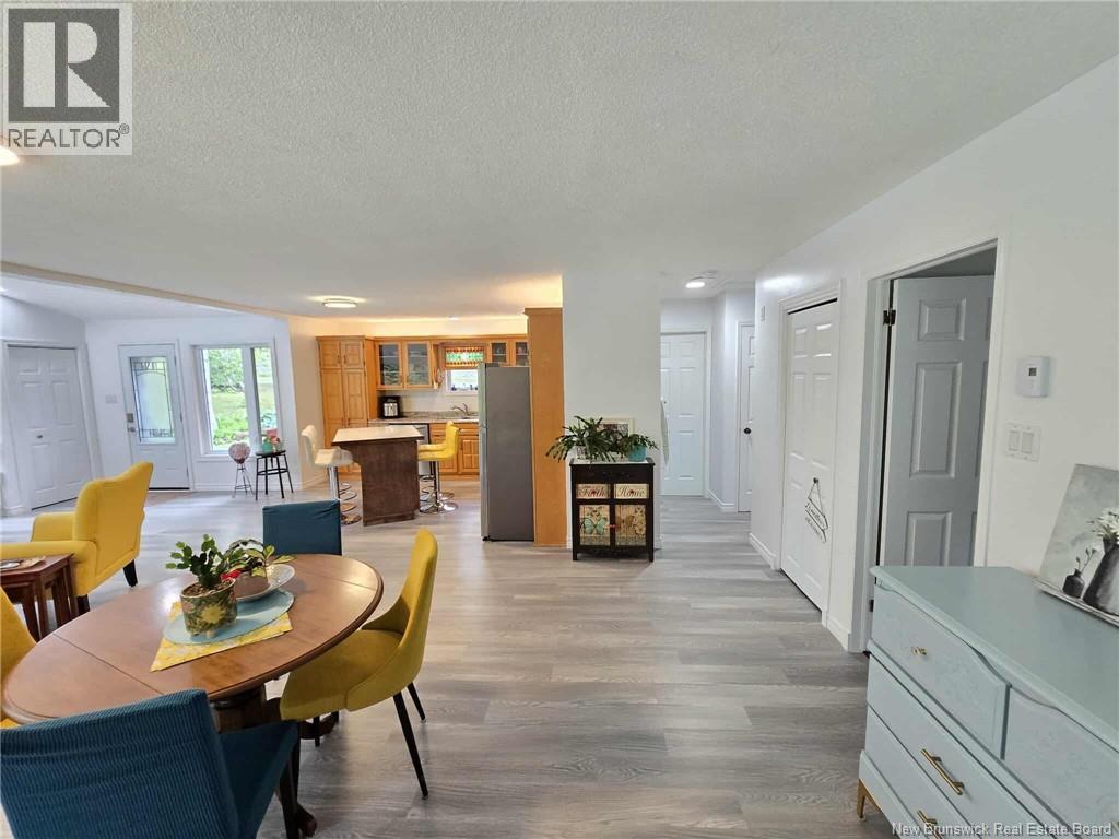 398 Linda Street, Beresford, New Brunswick  E8K 2C9 - Photo 22 - NB133034
