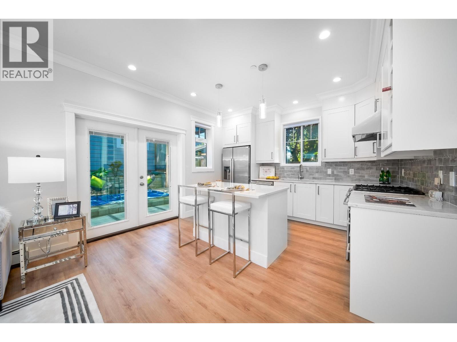 2753 Alma Street, Vancouver, British Columbia  V6R 3S3 - Photo 5 - R3085277