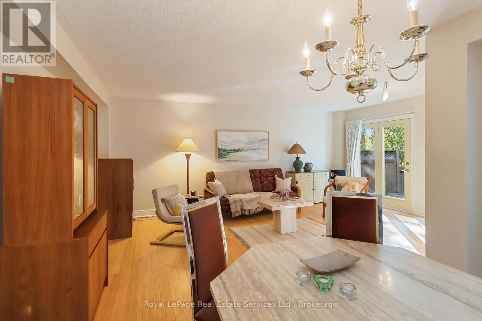 1236 Mccraney Street E, Oakville, Ontario  L6H 4S6 - Photo 10 - W12750020