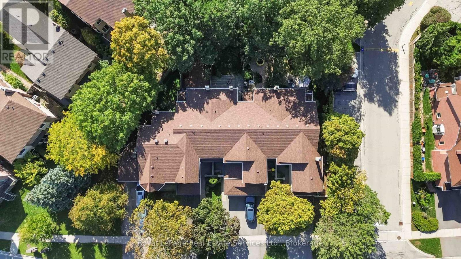 1236 Mccraney Street E, Oakville, Ontario  L6H 4S6 - Photo 40 - W12750020