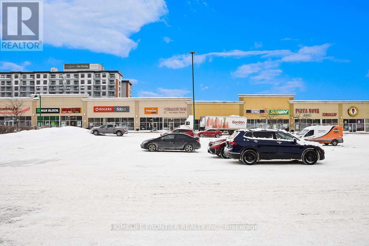 642 Yonge Street, Barrie, Ontario  L4N 4E6 - Photo 21 - S12730838