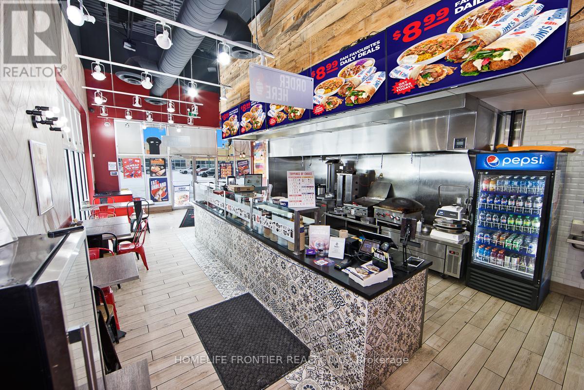 642 Yonge Street, Barrie, Ontario  L4N 4E6 - Photo 7 - S12730838