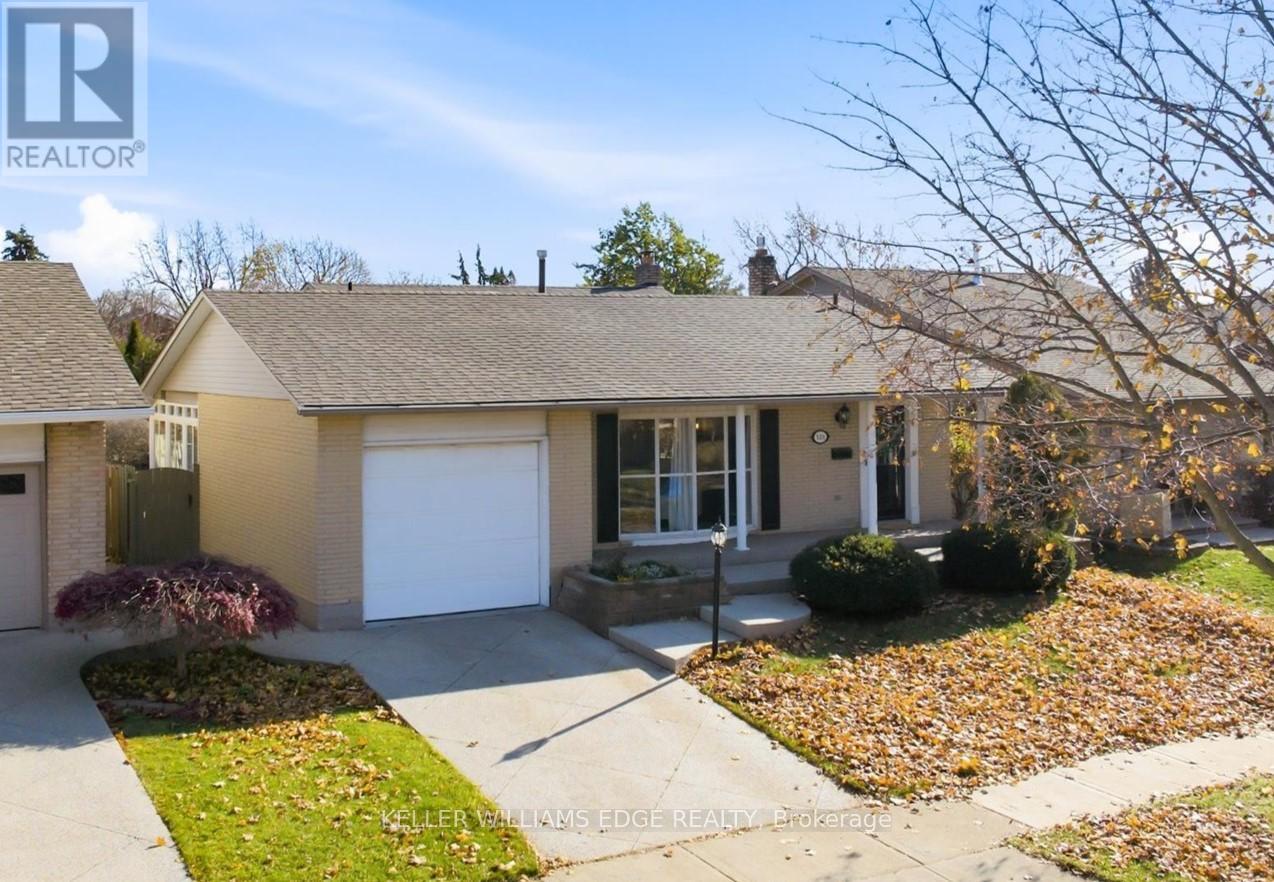 123 ATHENIA DRIVE, Hamilton, Ontario