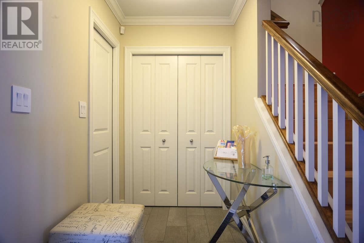 3871 Mont Blanc, Halifax, Nova Scotia  B3K 6R3 - Photo 5 - 202601928