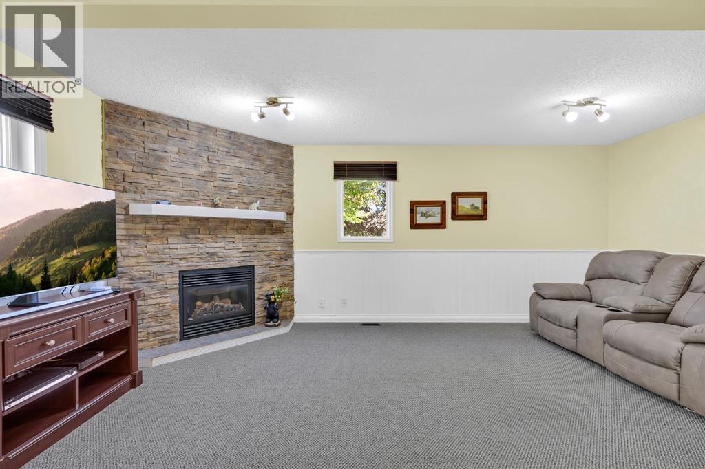 32 Rideau Close Sw, Airdrie, Alberta  T4B 1A6 - Photo 24 - A2283266