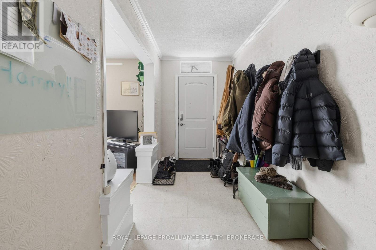 12 Hamilton Street, Kingston, Ontario  K7K 1N9 - Photo 2 - X12749764