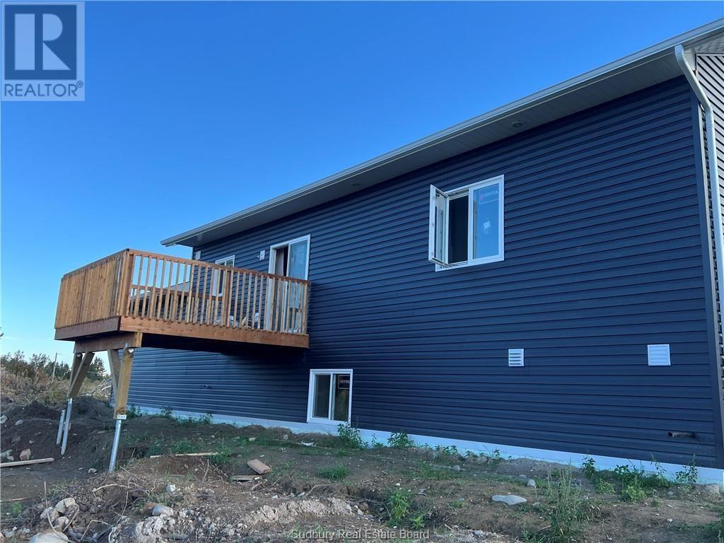 6 Parkview Street, St. Charles, Ontario  P0M 2W0 - Photo 7 - 2126292