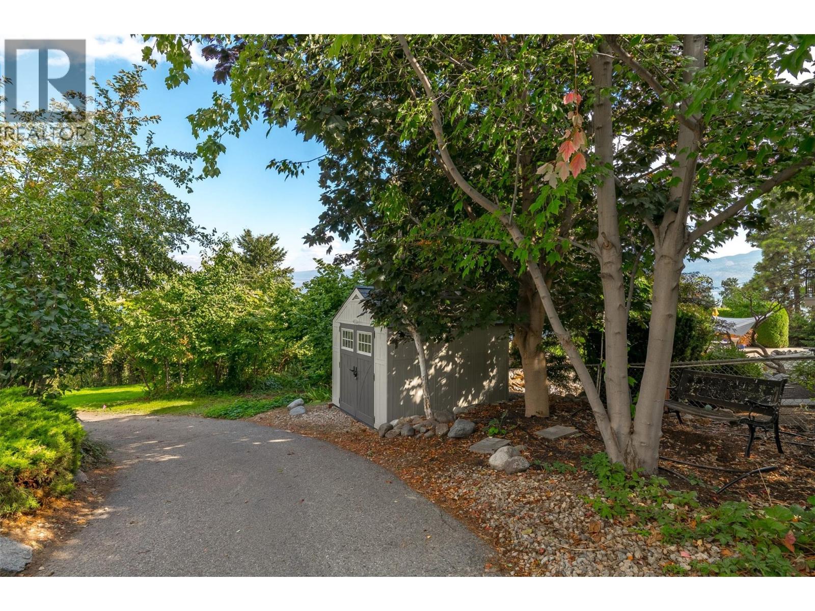 3940 Angus Drive West Kelowna Photo 4