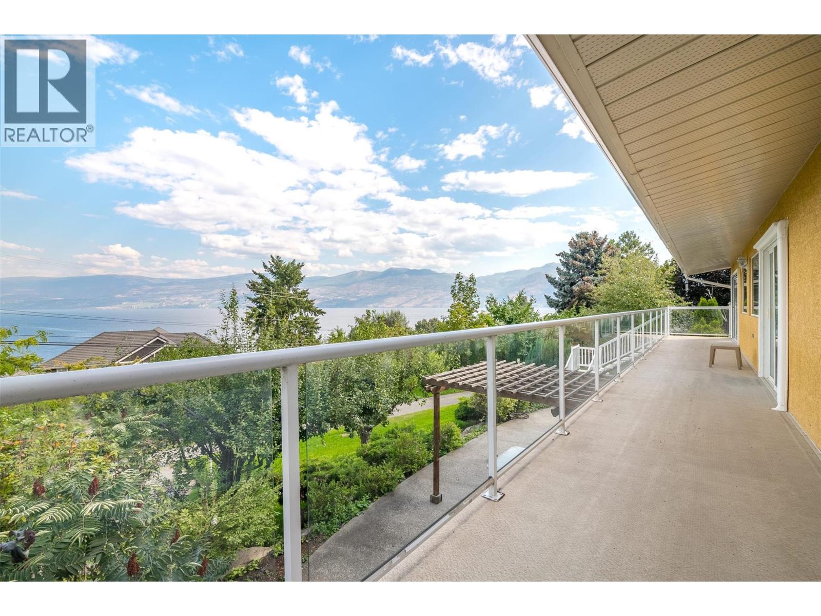 3940 Angus Drive West Kelowna Photo 6