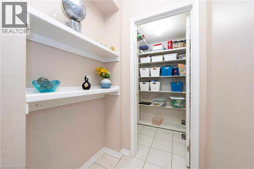 335 Falling Green Crescent, Kitchener, Ontario  N2R 0G4 - Photo 18 - 40800475