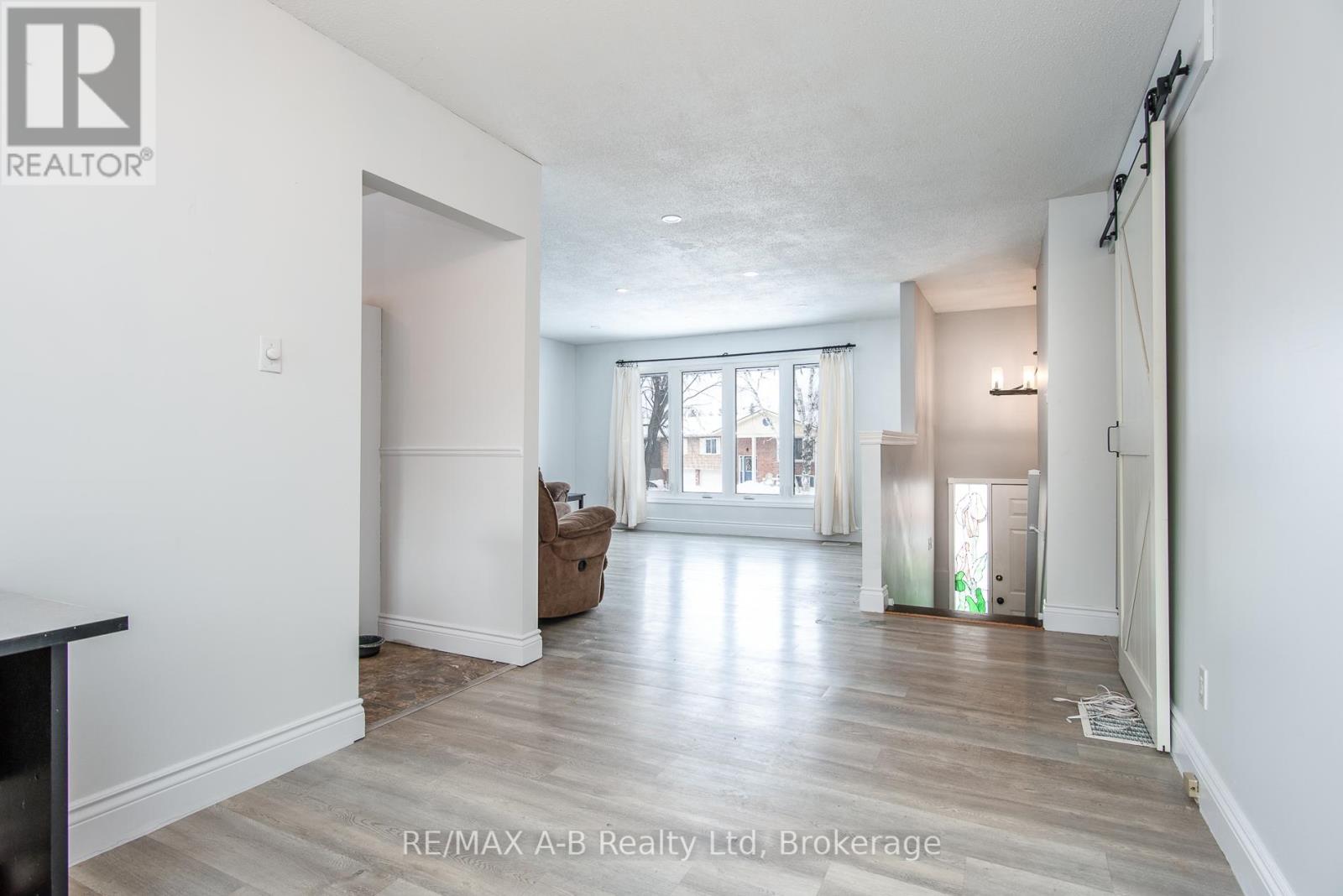 113 Hastings Court, Wilmot, Ontario  N3A 2T4 - Photo 6 - X12749948