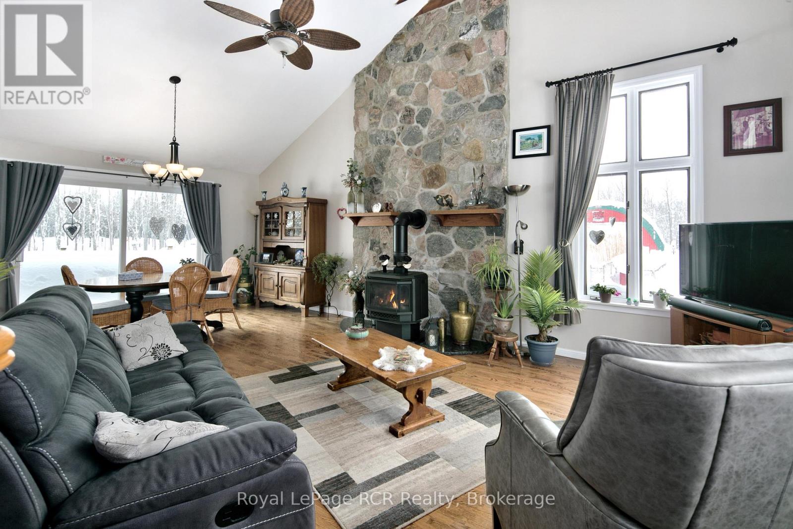 382390 Concession 17 Road, Georgian Bluffs, Ontario  N0H 2T0 - Photo 14 - X12749988