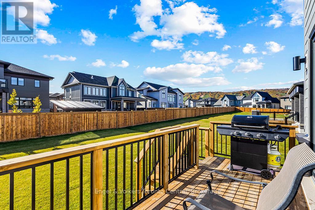 157 Springside Crescent, Blue Mountains, Ontario  L9Y 5L3 - Photo 12 - X12750046