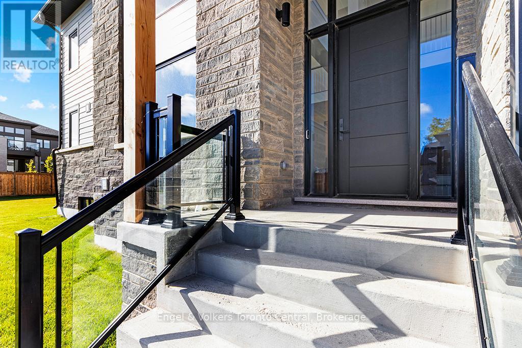 157 Springside Crescent, Blue Mountains, Ontario  L9Y 5L3 - Photo 14 - X12750046