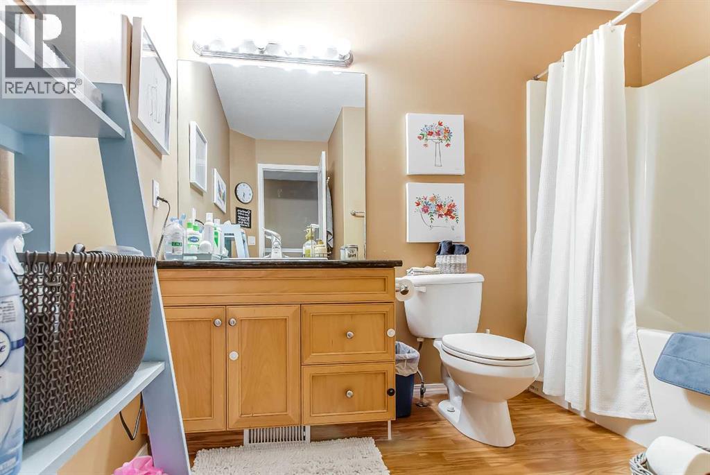 208 Northlands Pointe Ne, Medicine Hat, Alberta  T1C 0C4 - Photo 26 - A2265908