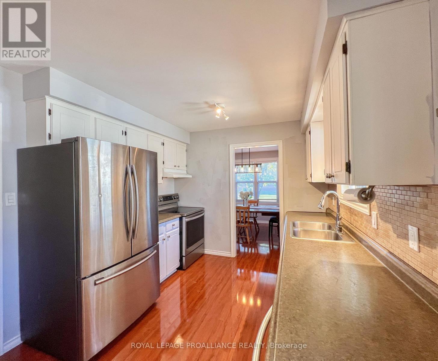 157 Singleton Drive, Belleville (Belleville Ward), Ontario  K8N 5H4 - Photo 12 - X12750018