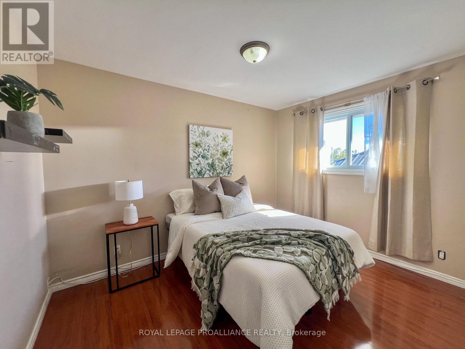 157 Singleton Drive, Belleville (Belleville Ward), Ontario  K8N 5H4 - Photo 13 - X12750018