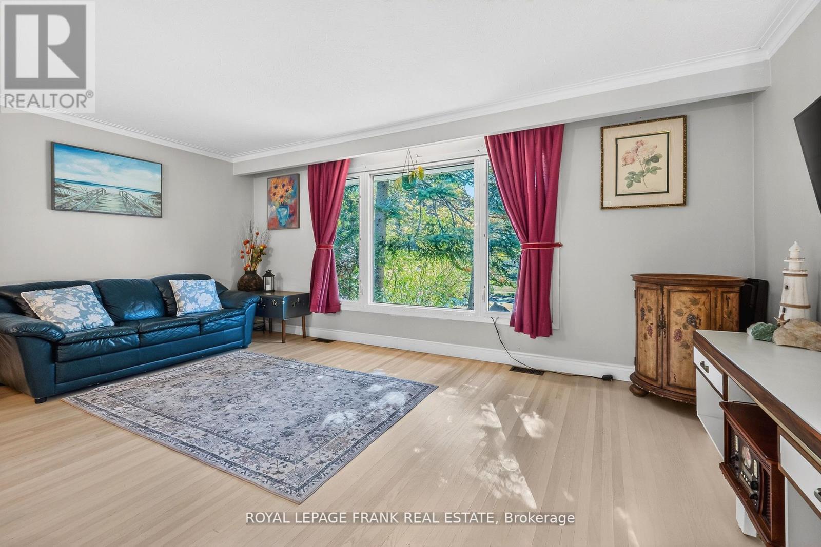 32 Melbourne Street E, Kawartha Lakes (Lindsay), Ontario  K9V 1X7 - Photo 11 - X12750022