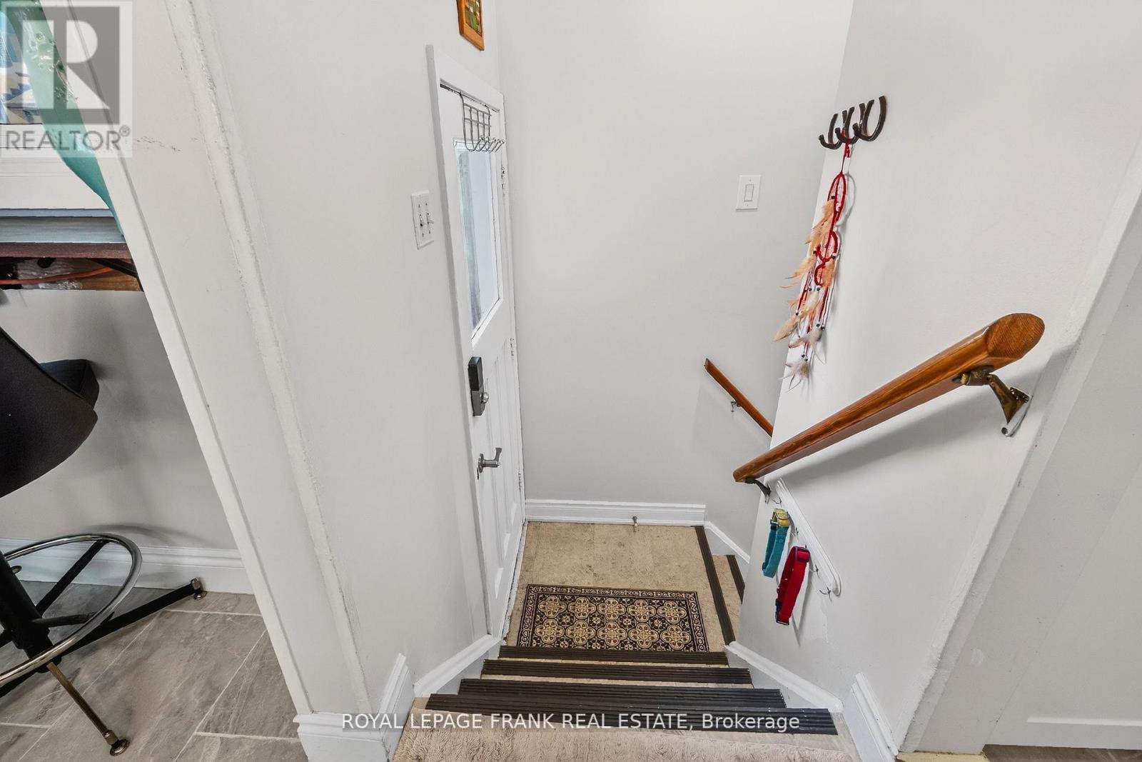 32 Melbourne Street E, Kawartha Lakes (Lindsay), Ontario  K9V 1X7 - Photo 21 - X12750022