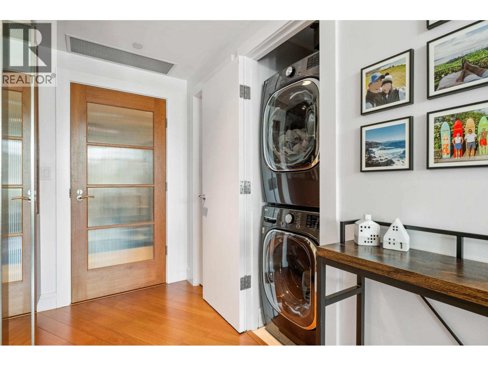 203 628 Kinghorne Mews, Vancouver, British Columbia  V6Z 3H6 - Photo 26 - R3085321