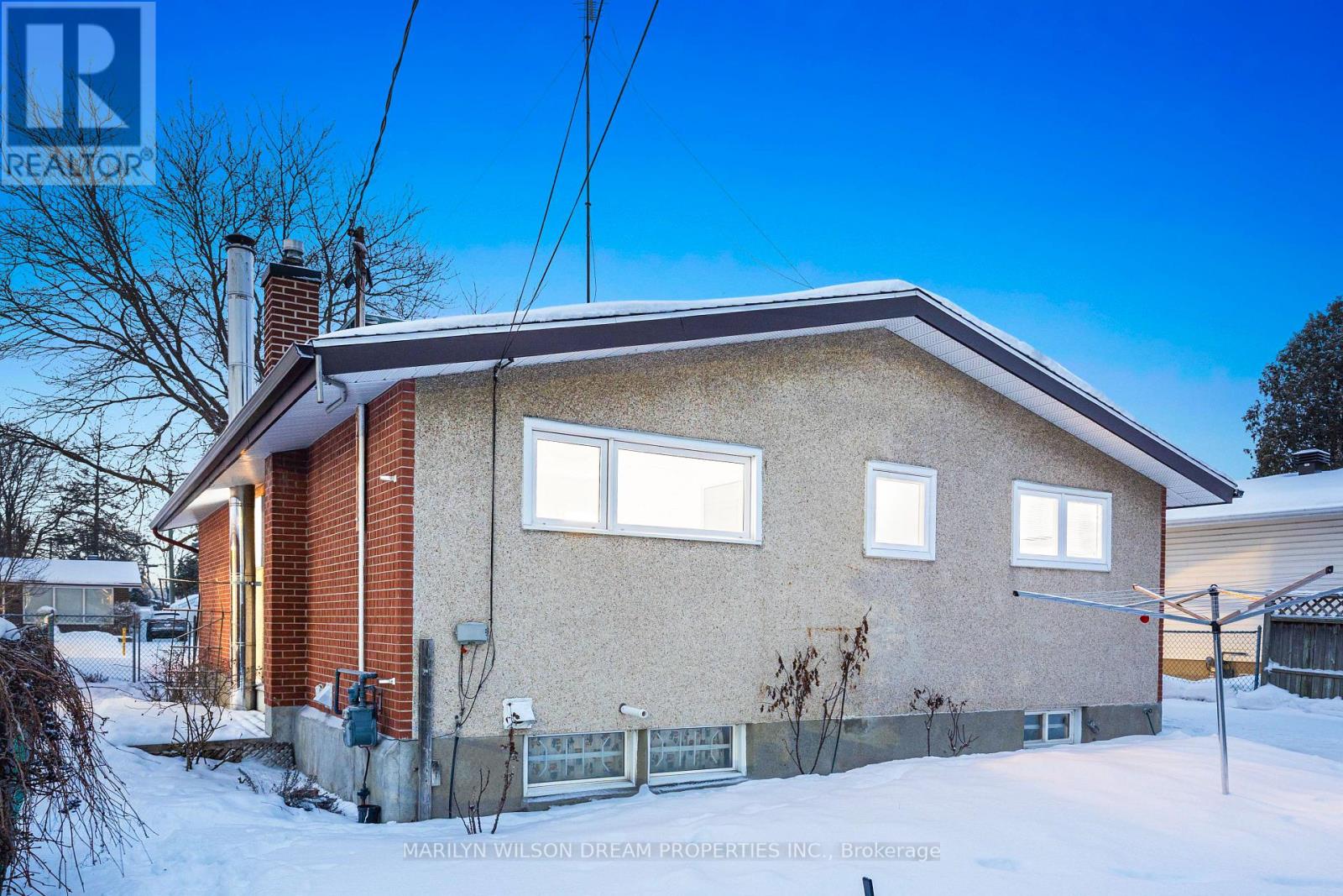 2422 Magnus Avenue, Ottawa, Ontario  K1G 1J8 - Photo 34 - X12749994