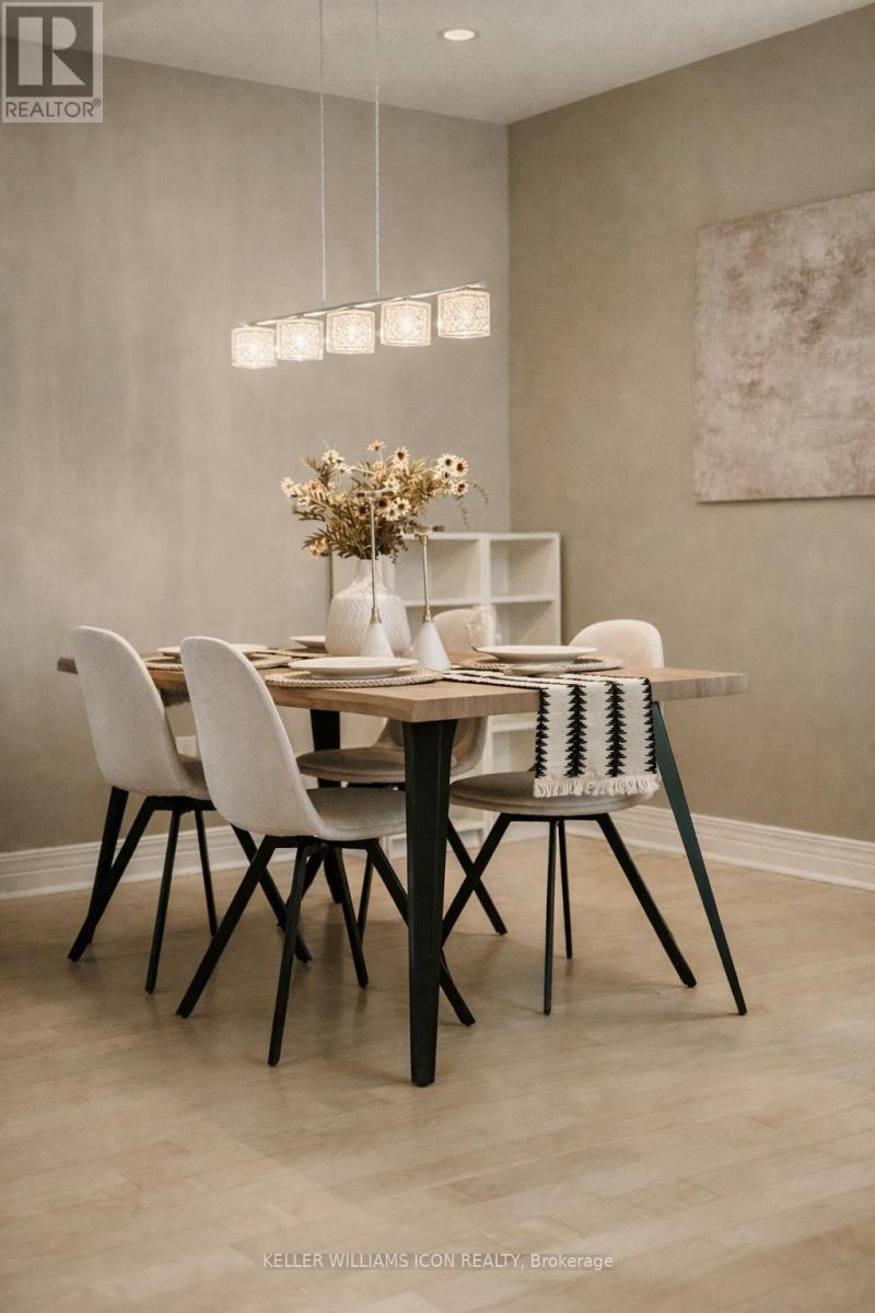 40 Huntcliff Place, Ottawa, Ontario  K2G 6Z8 - Photo 12 - X12698288