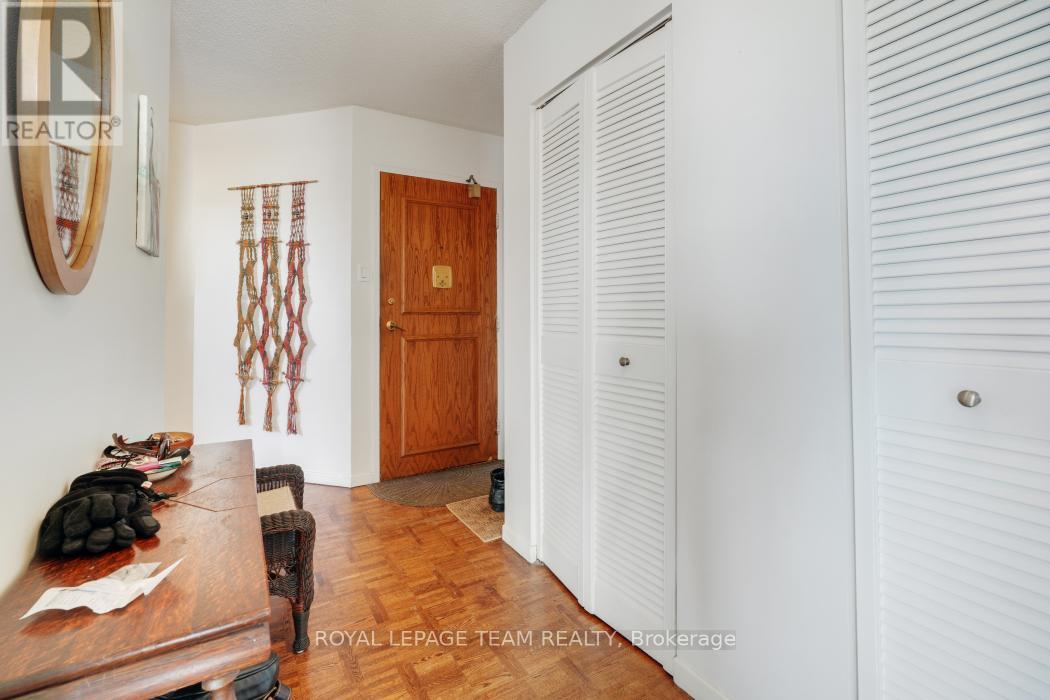 1004 - 40 Arthur Street E, Ottawa, Ontario  K1R 7T5 - Photo 6 - X12724214