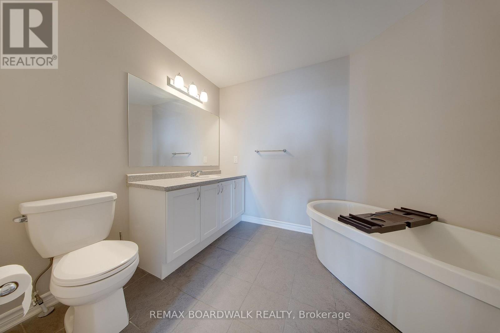 132 Conifer Creek Circle, Ottawa, Ontario  K2M 0M2 - Photo 34 - X12724546