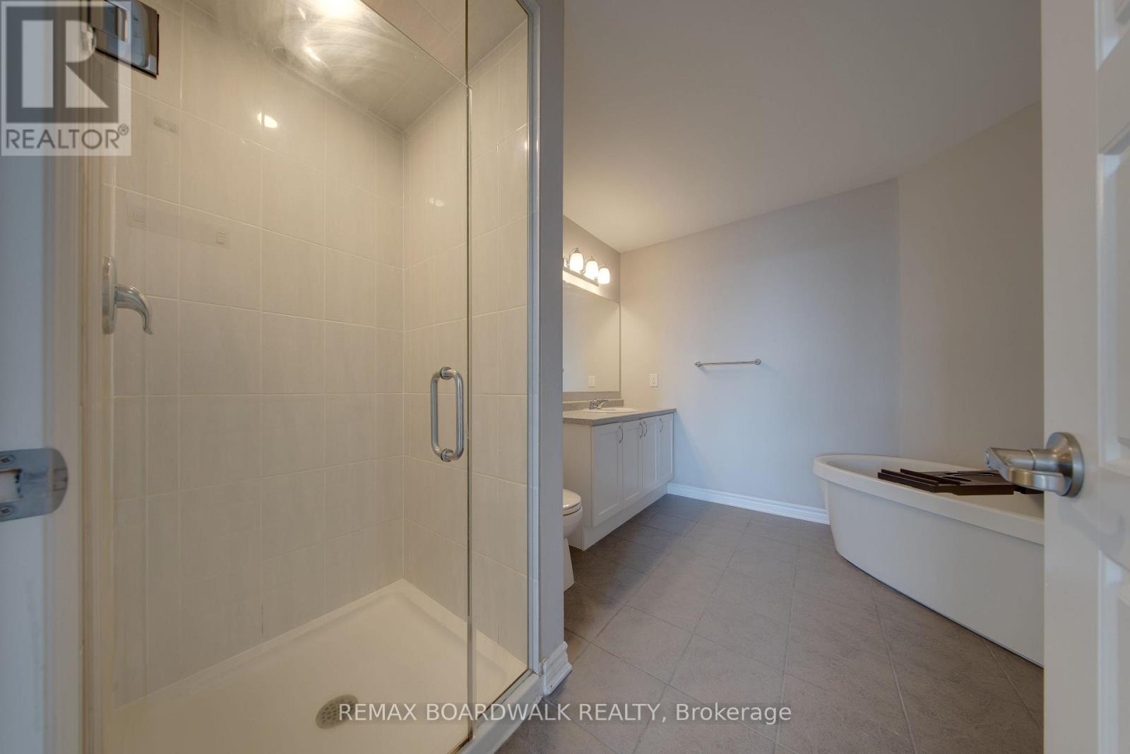 132 Conifer Creek Circle, Ottawa, Ontario  K2M 0M2 - Photo 33 - X12724546