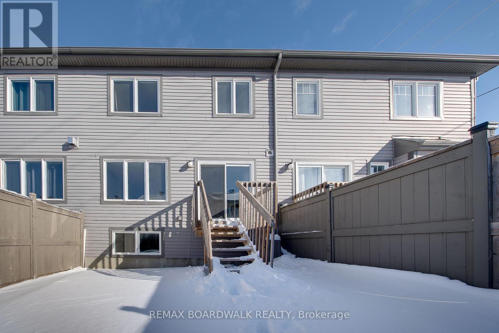 132 Conifer Creek Circle, Ottawa, Ontario  K2M 0M2 - Photo 37 - X12724546
