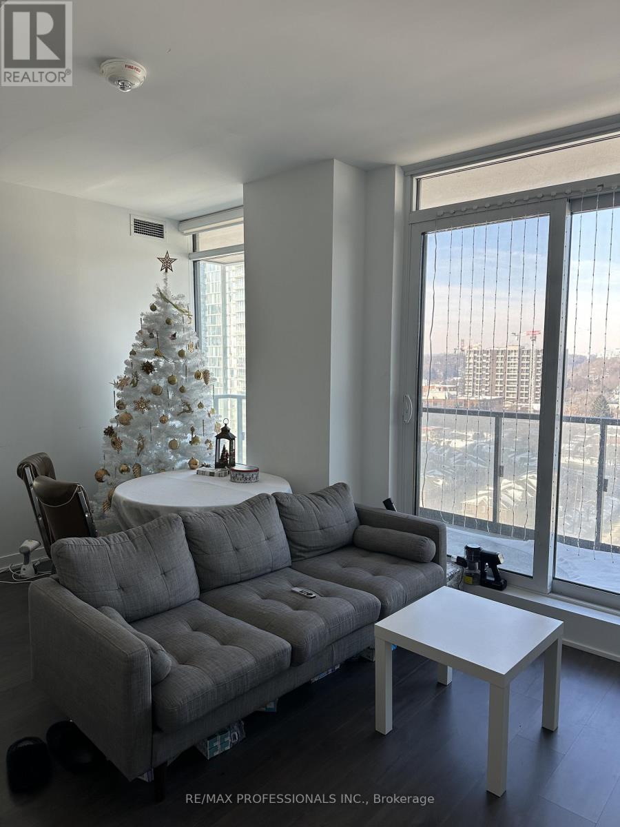 1816 - 1928 Lake Shore Boulevard W, Toronto (High Park-Swansea), Ontario  M6S 1A1 - Photo 7 - W12729826