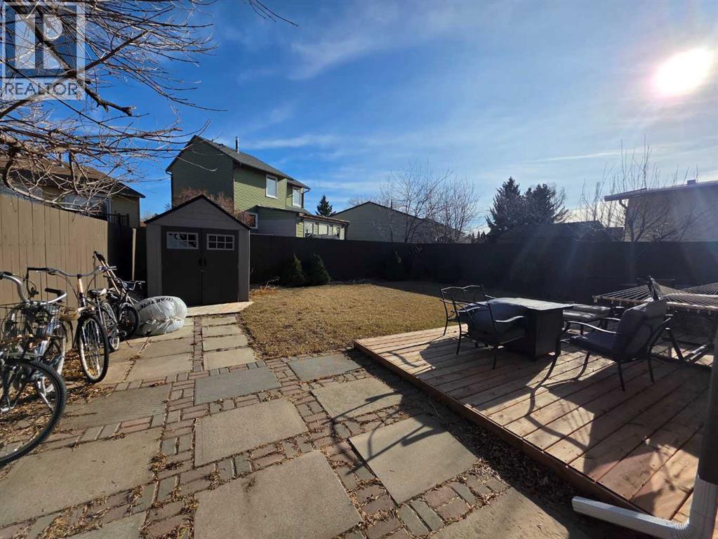 19 Staffordville Crescent N, Lethbridge, Alberta  T1H 5R1 - Photo 5 - A2282060