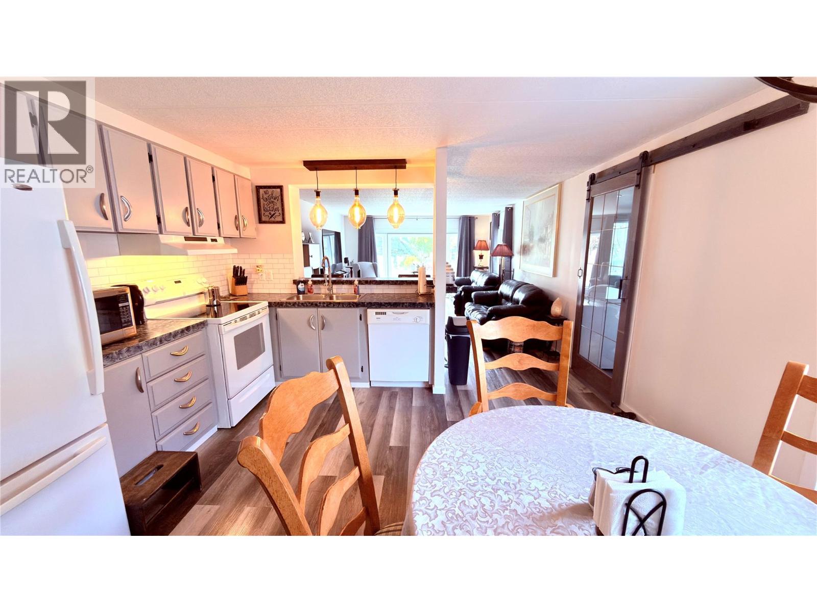 925 Thirteenth Avenue Unit# 3, Midway, British Columbia  V0H 1M0 - Photo 26 - 10374543