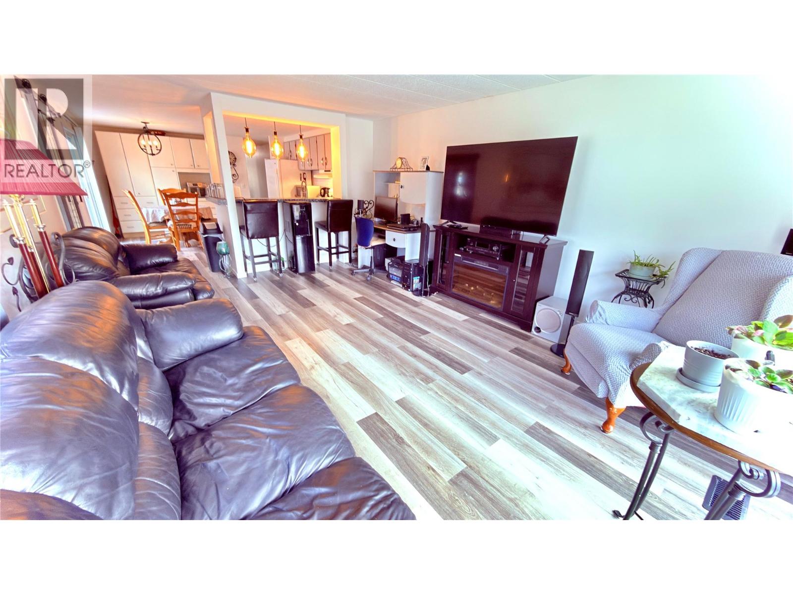 925 Thirteenth Avenue Unit# 3, Midway, British Columbia  V0H 1M0 - Photo 29 - 10374543