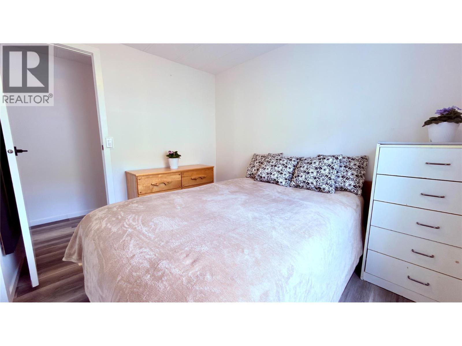 925 Thirteenth Avenue Unit# 3, Midway, British Columbia  V0H 1M0 - Photo 35 - 10374543