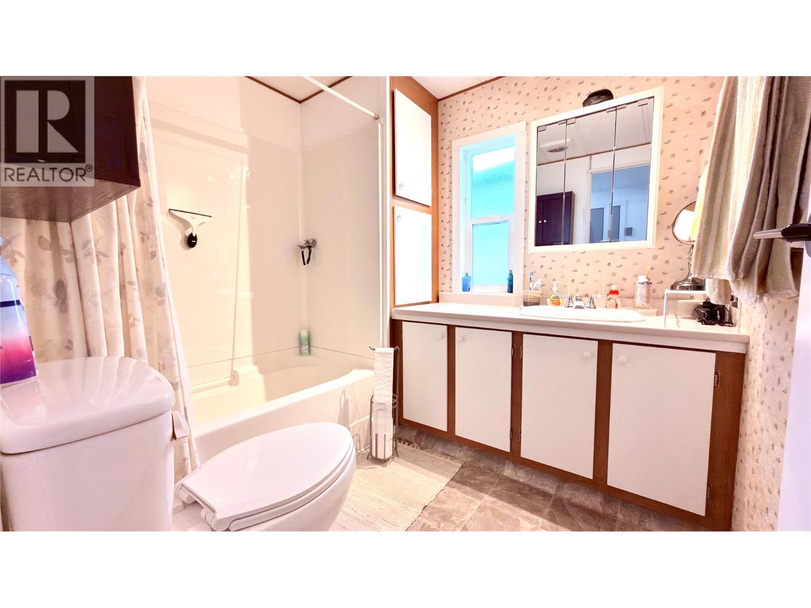 925 Thirteenth Avenue Unit# 3, Midway, British Columbia  V0H 1M0 - Photo 38 - 10374543