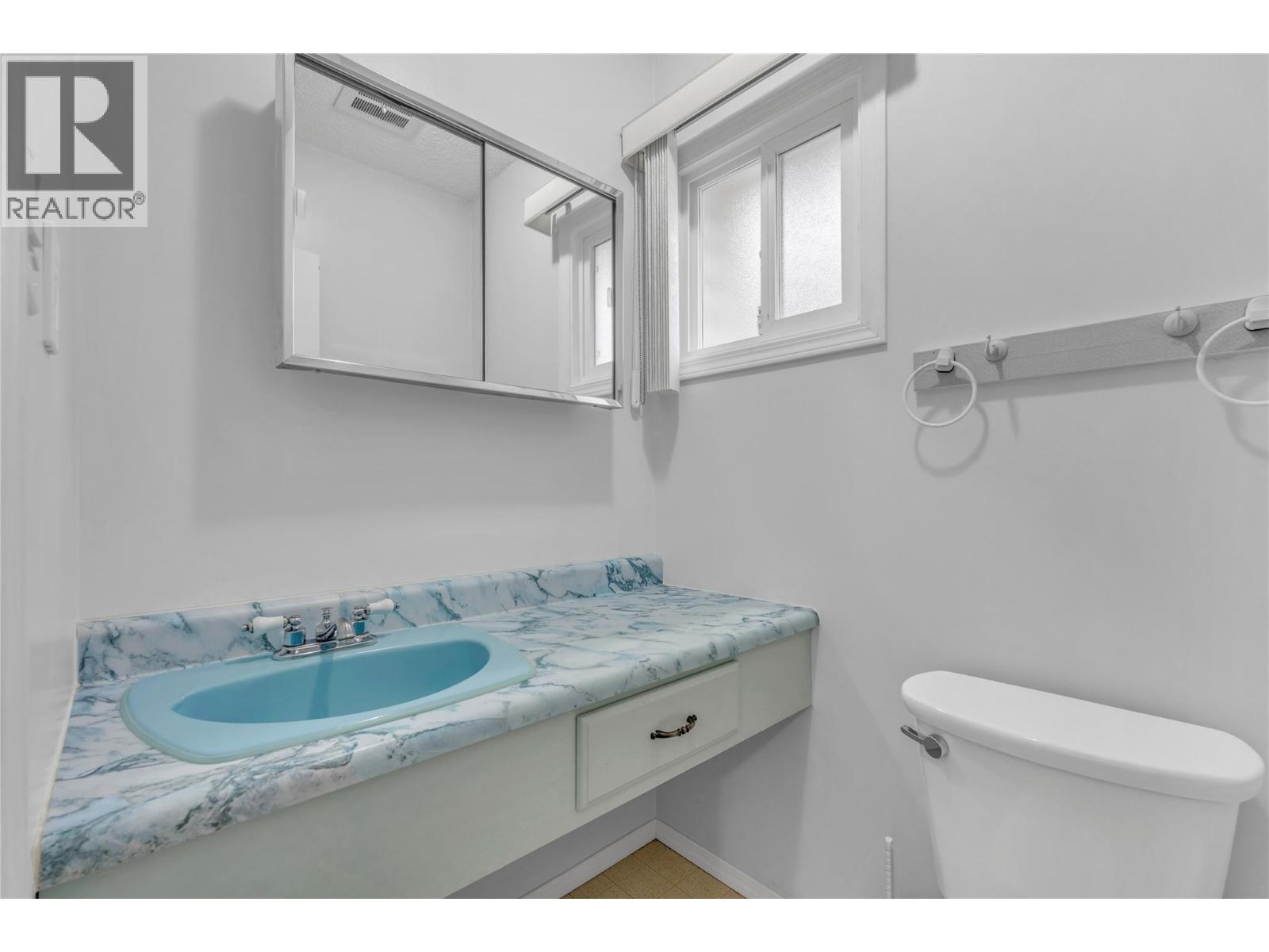 194 Nelson Avenue Penticton Photo 18