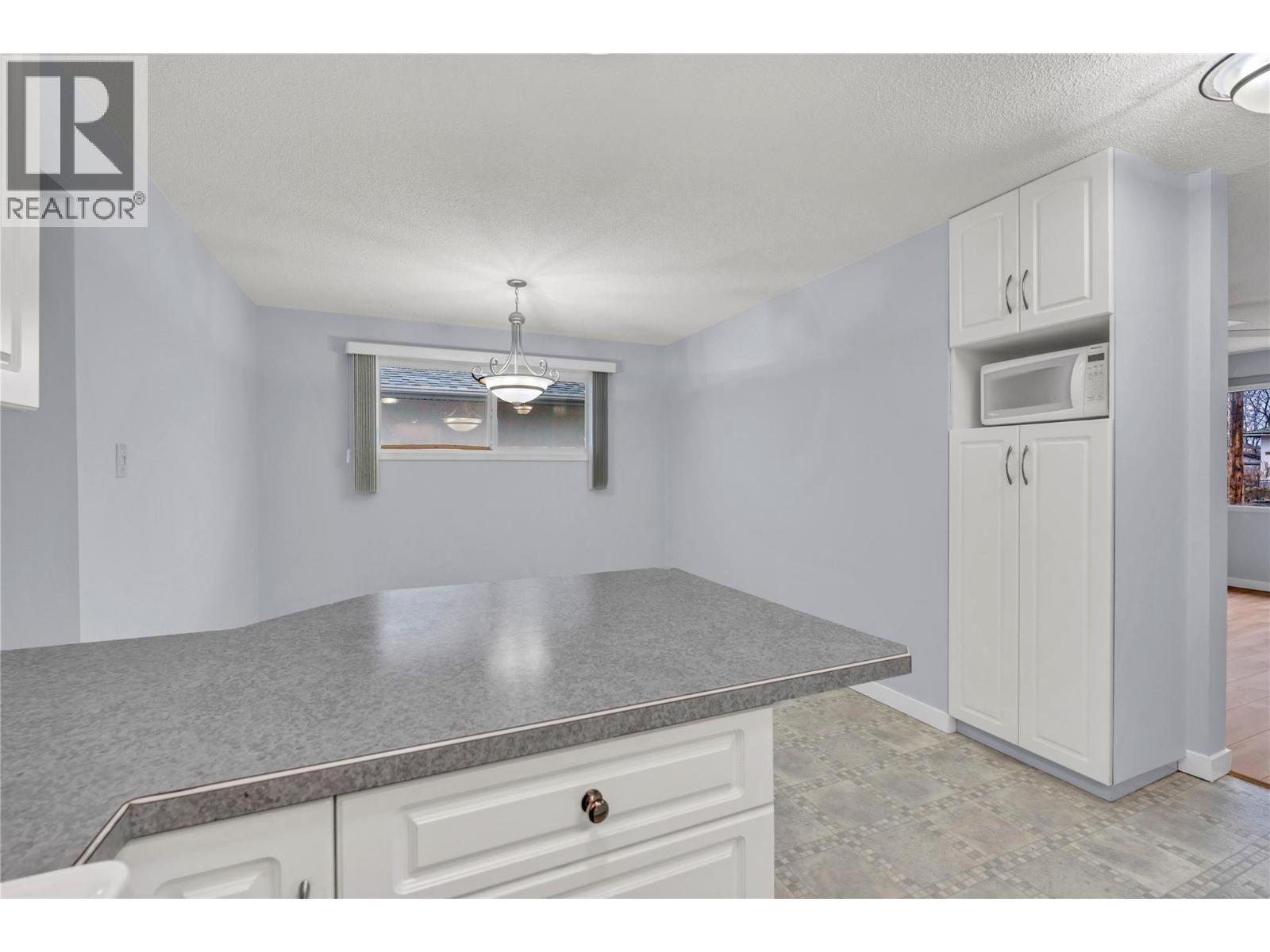 194 Nelson Avenue Penticton Photo 12