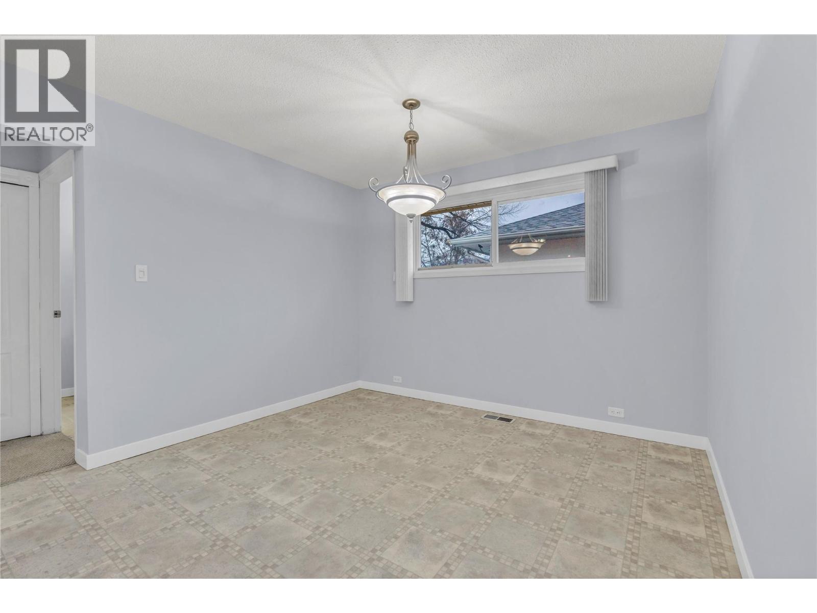 194 Nelson Avenue Penticton Photo 13