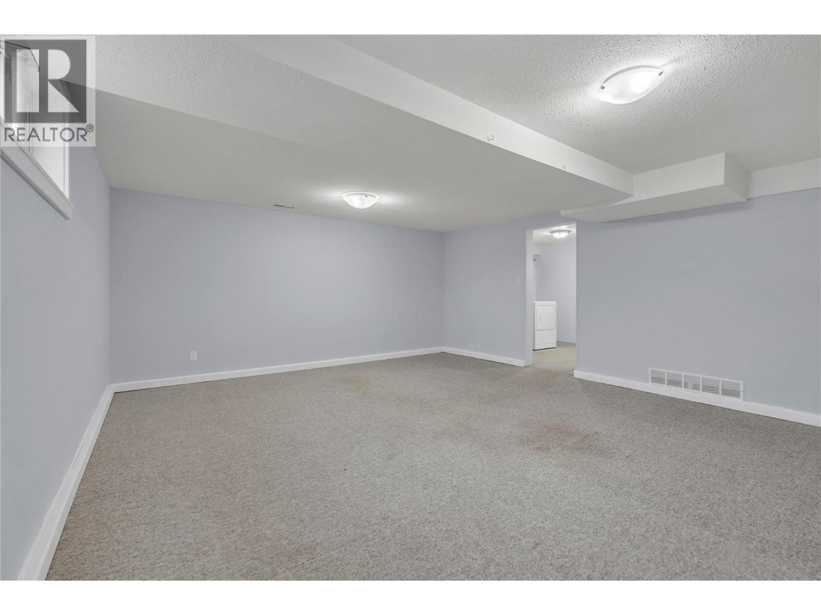 194 Nelson Avenue Penticton Photo 30