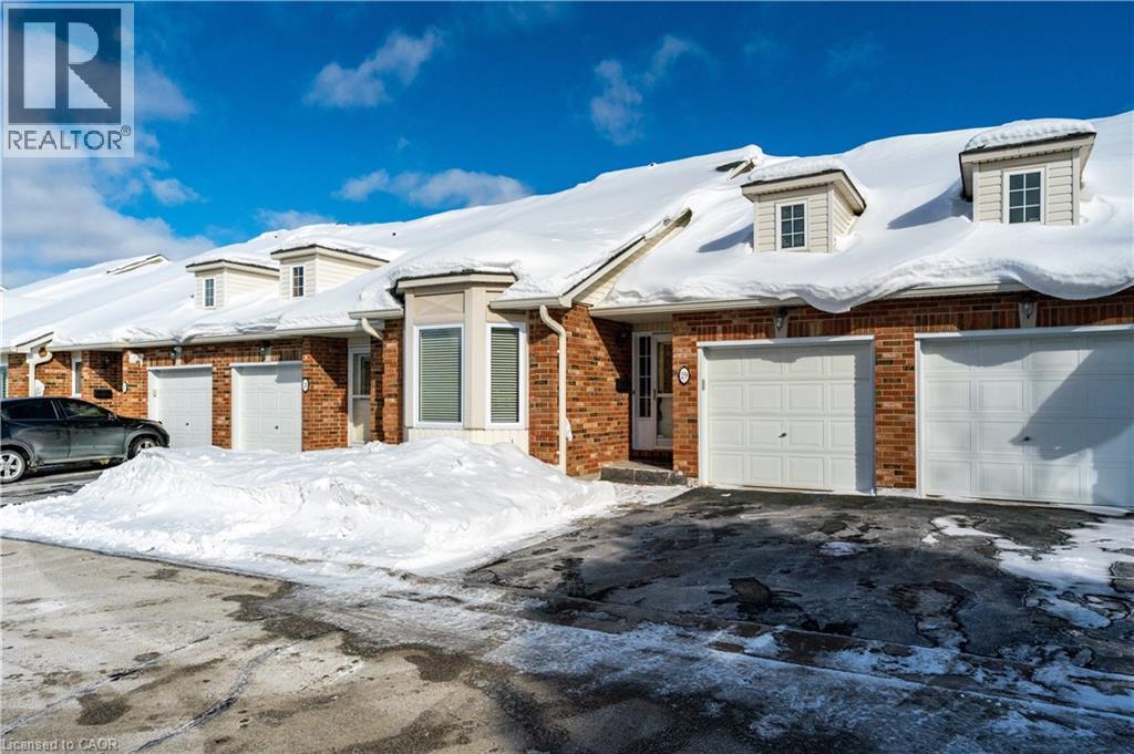 222 Fellowes Crescent Unit# 29, Waterdown, Ontario  L8B 0R1 - Photo 2 - 40801877