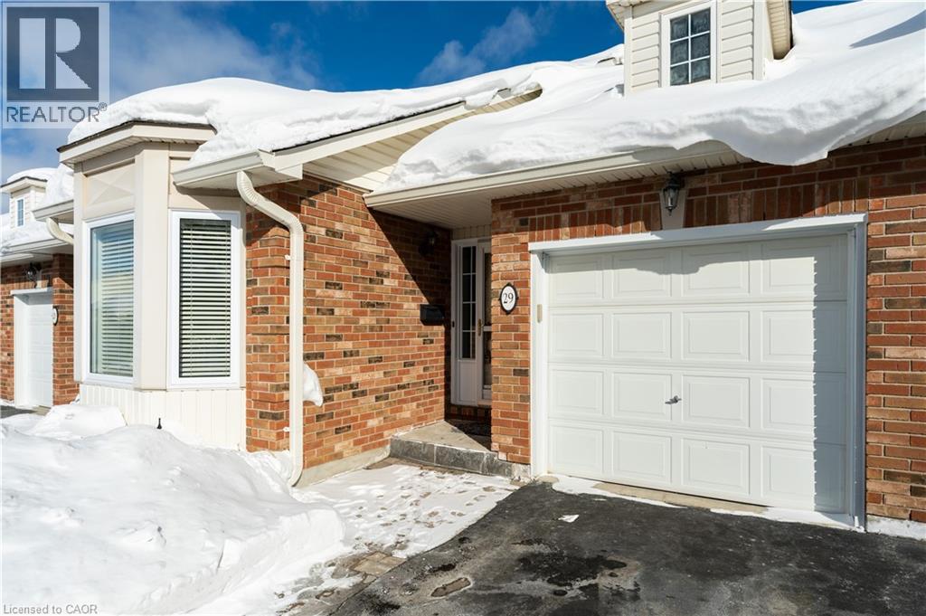 222 Fellowes Crescent Unit# 29, Waterdown, Ontario  L8B 0R1 - Photo 3 - 40801877