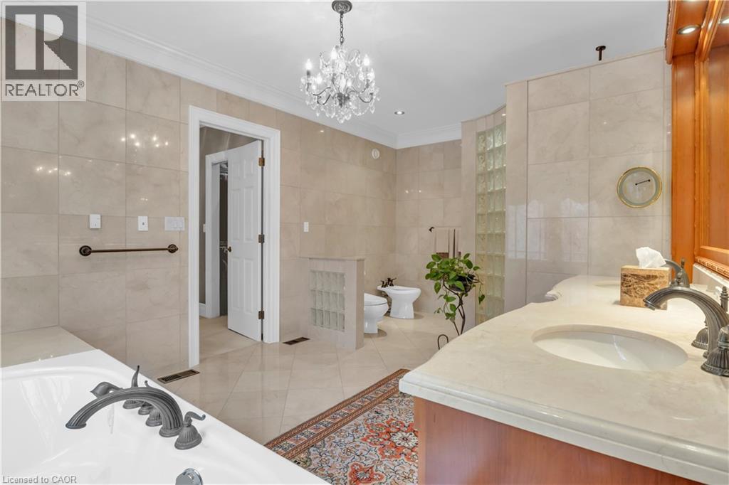 276 Carrington Place, Waterloo, Ontario  N2T 2K1 - Photo 34 - 40802227